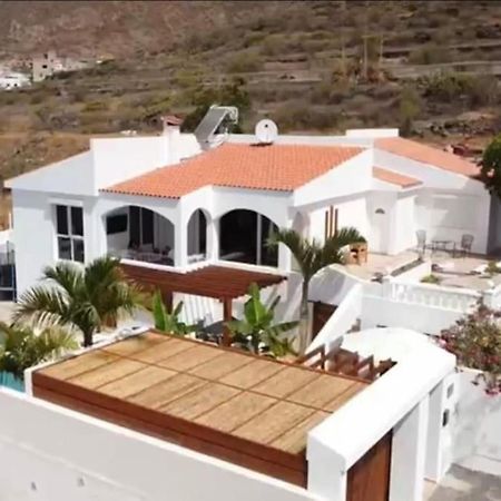 Gezellige Villa Met Prachtig Zicht En Zwembad Arona  Exteriör bild