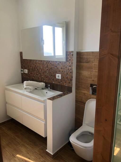Gezellige Villa Met Prachtig Zicht En Zwembad Arona  Exteriör bild